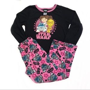 Star Wars pajama set, size medium